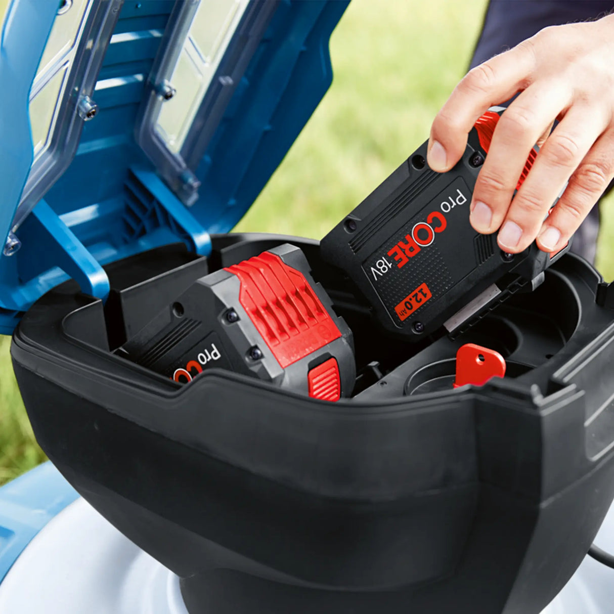 Rasaerba a batteria Bosch GRA 18V2-46