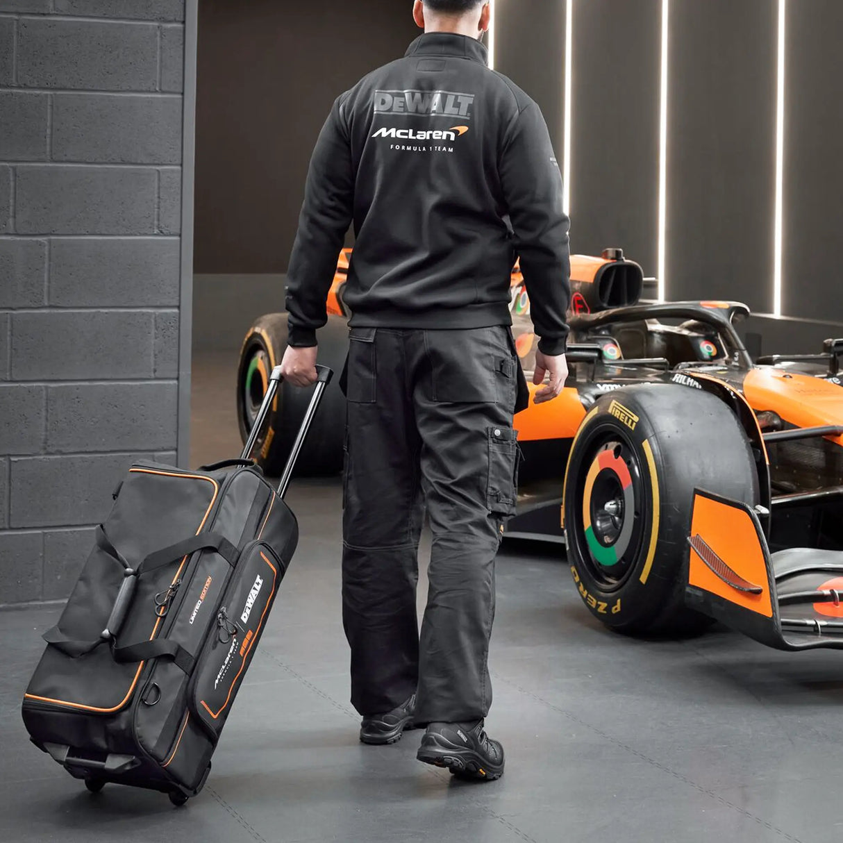 Borsone Dewalt McLaren DWST83522-9