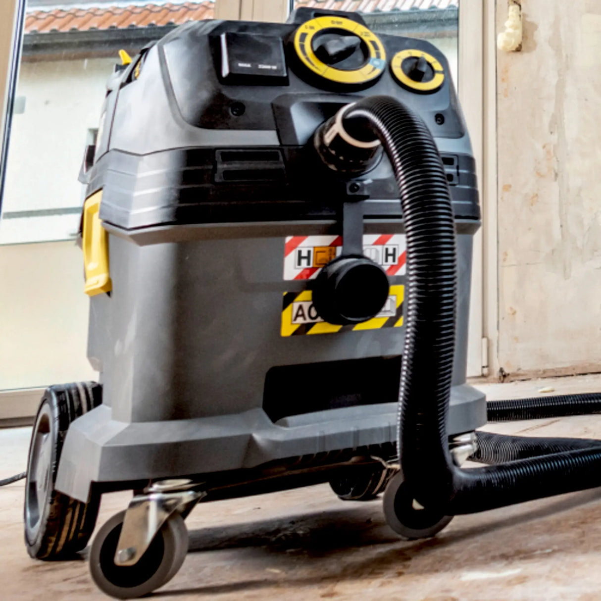 Bidone Aspiratutto Karcher NT 30/1 Tact Te H 1380W