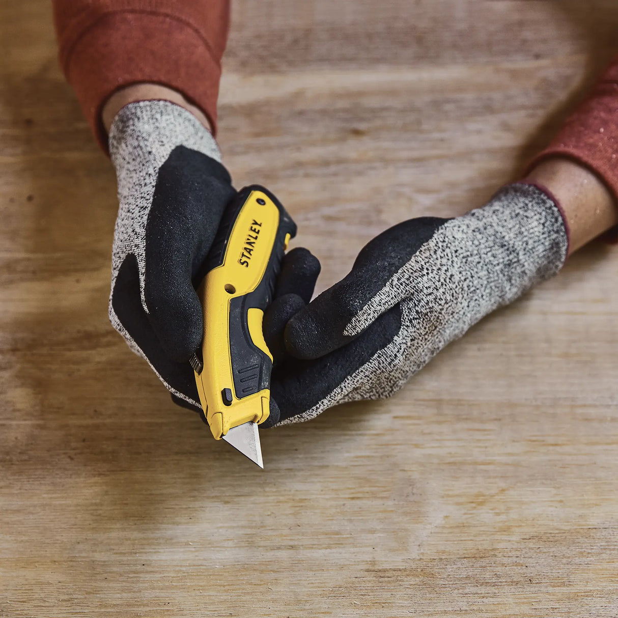 Coltello Premium Stanley a lama retrattile