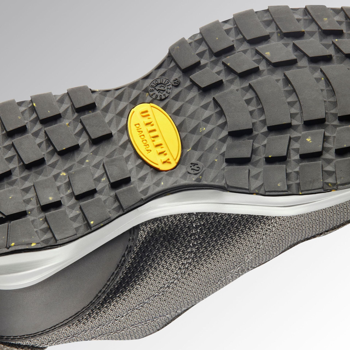 701.181136-C9546 - Veiligheidsschoenen Diadora Handschoen MDS Tekst Laag S1PS - Afbeelding 7