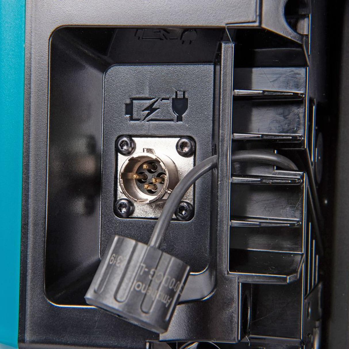 PDC1500A01 - Zaino Power Pack Makita PDC1500A01 40V 43.55Ah - Immagine 12