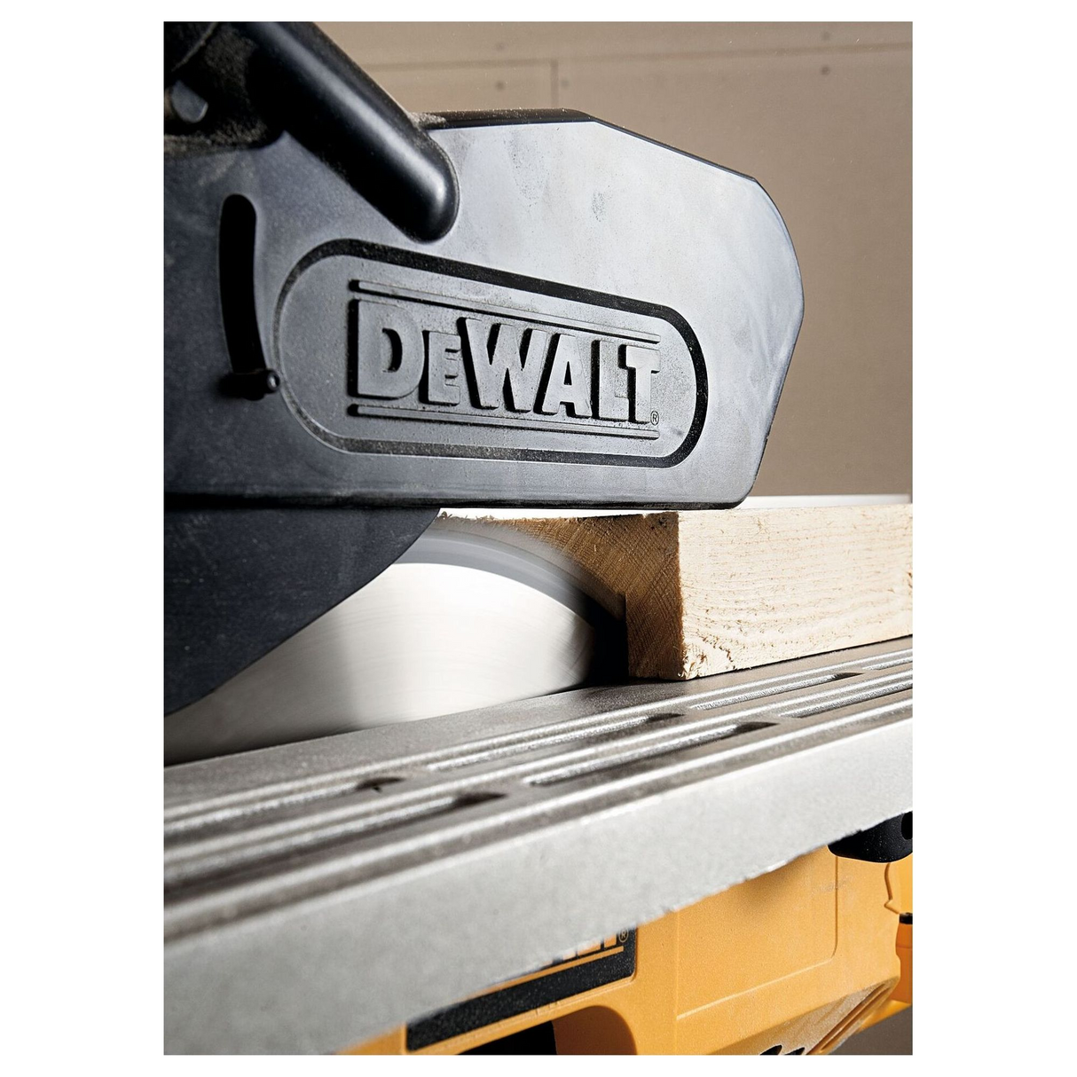 Troncatrice Dewalt D27113-QS 1600W