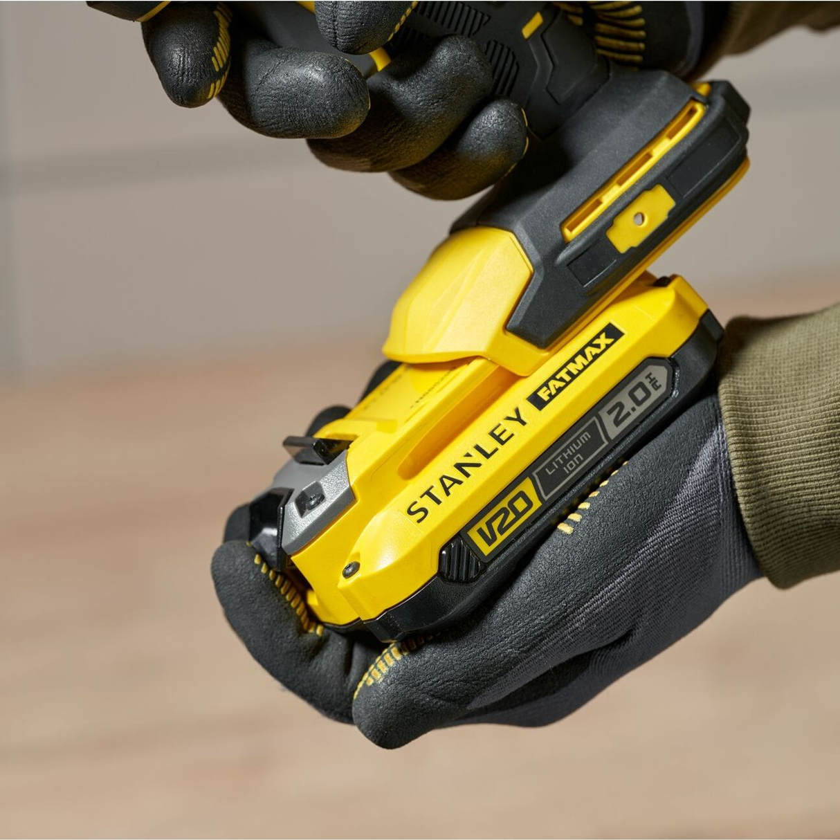 SFMCE600B-XJ - Siliconenpistool Stanley FatMax SFMCE600B-XJ 18V - Afbeelding 7