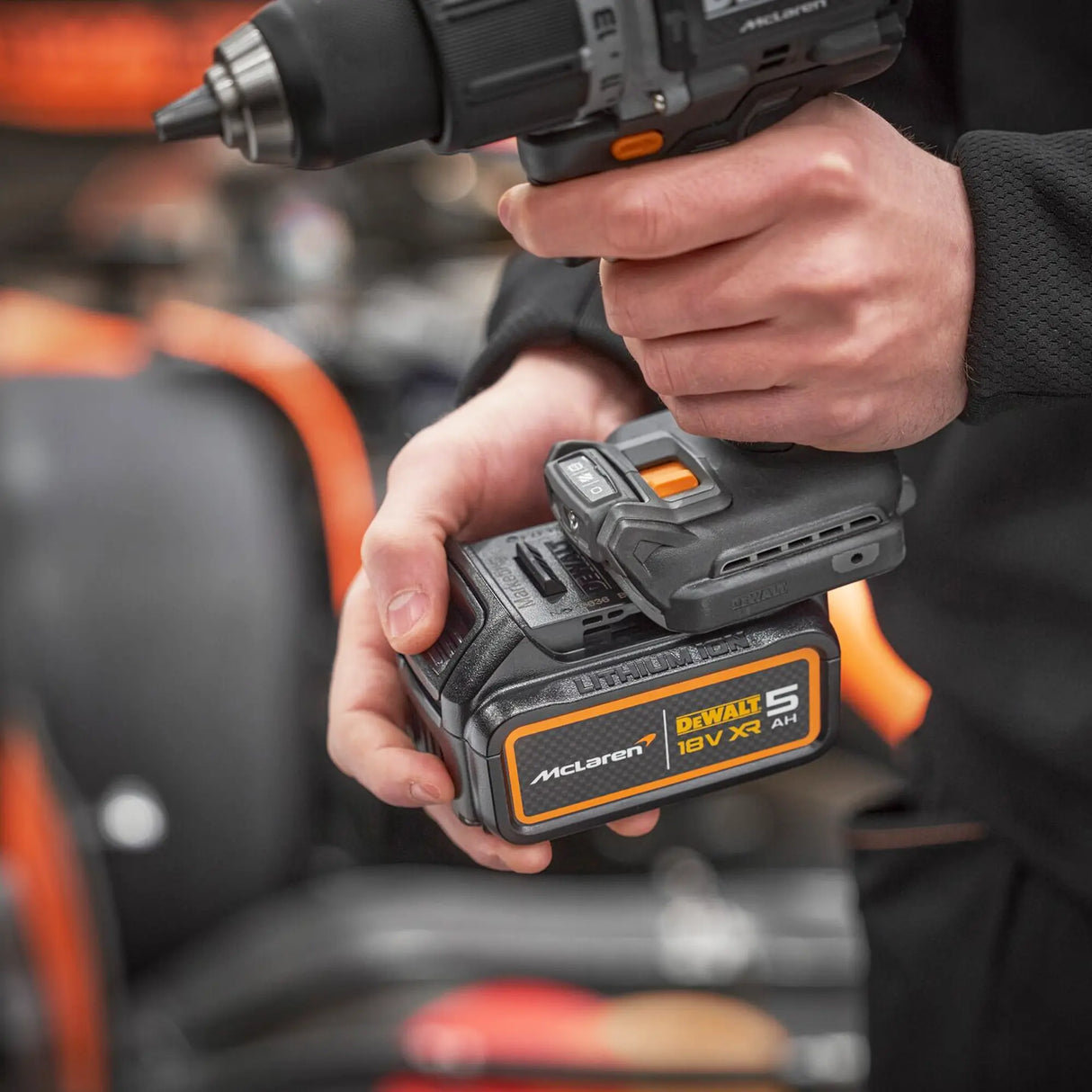 Trapano avvitatore Dewalt McLaren DCD85MP2T-QW 18V 5Ah