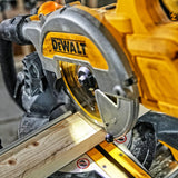 Troncatrice Dewalt DCS777T2-QW 54V 6Ah