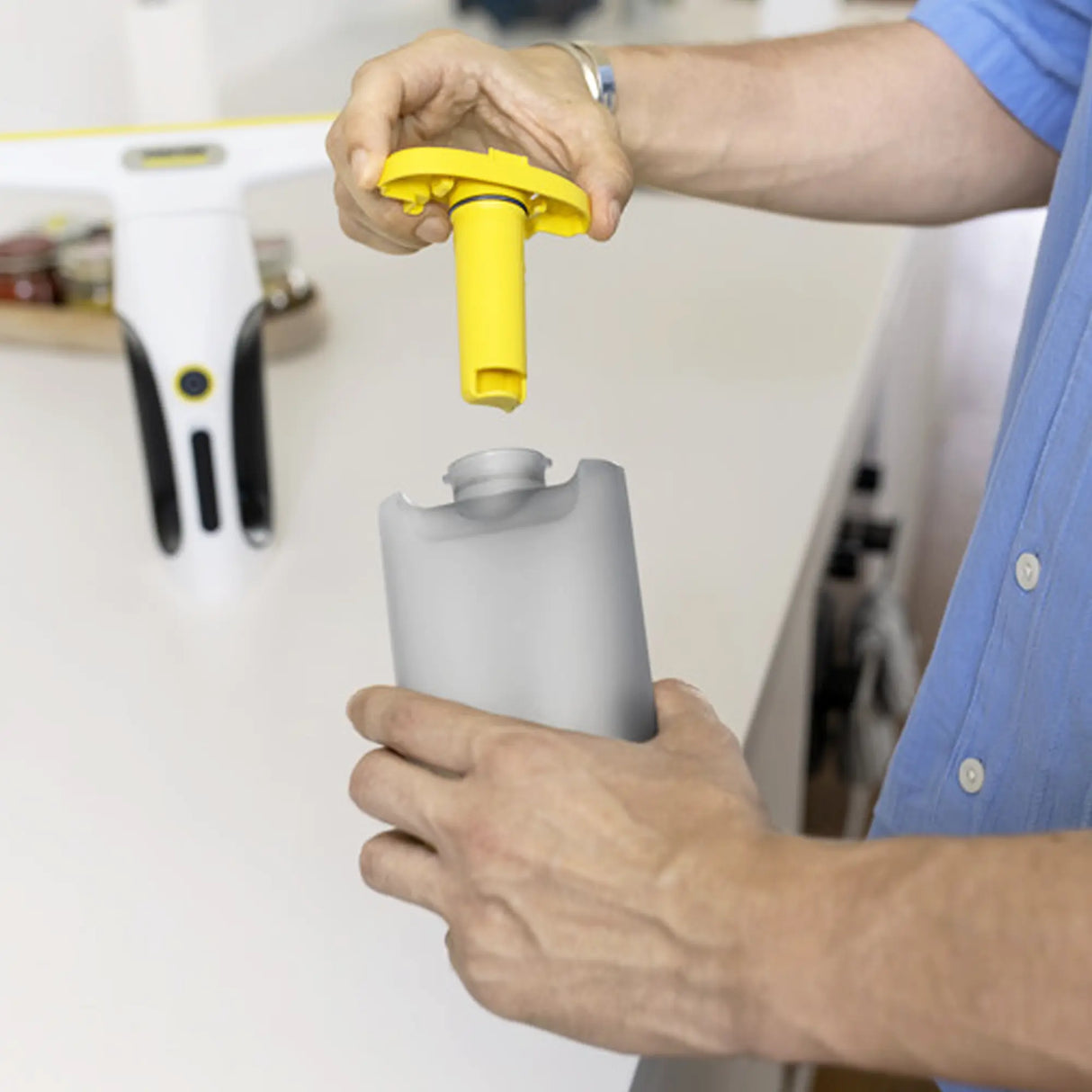 Lavavetri Karcher WV 2 Universal Care