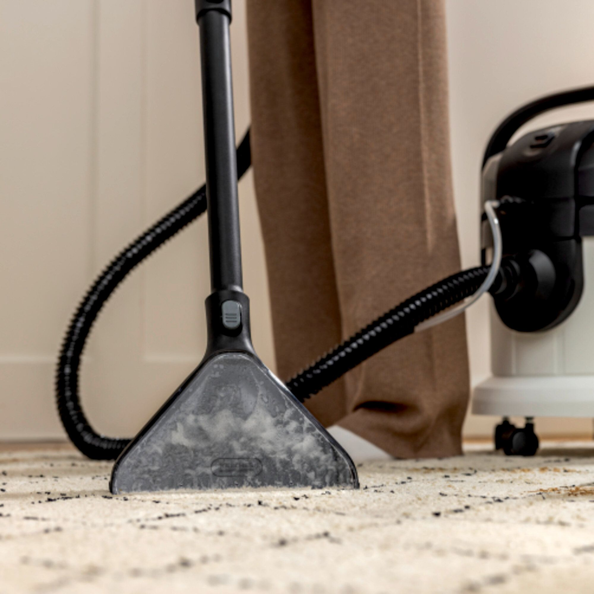  1.081-150.0 - Tapijtreiniger Kärcher SE 4 1000W - Afbeelding 2