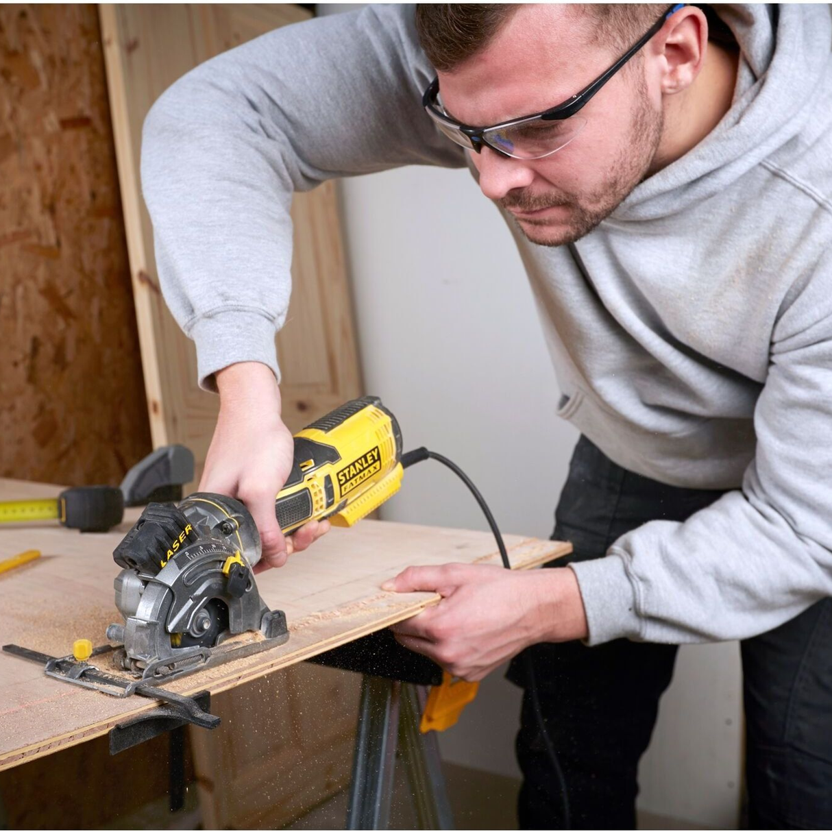 FME380K-QS - Mini cirkelzaag Stanley FatMax FME380K 650W - Afbeelding 4