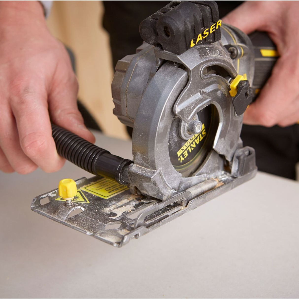 FME380K-QS - Mini cirkelzaag Stanley FatMax FME380K 650W - Afbeelding 5
